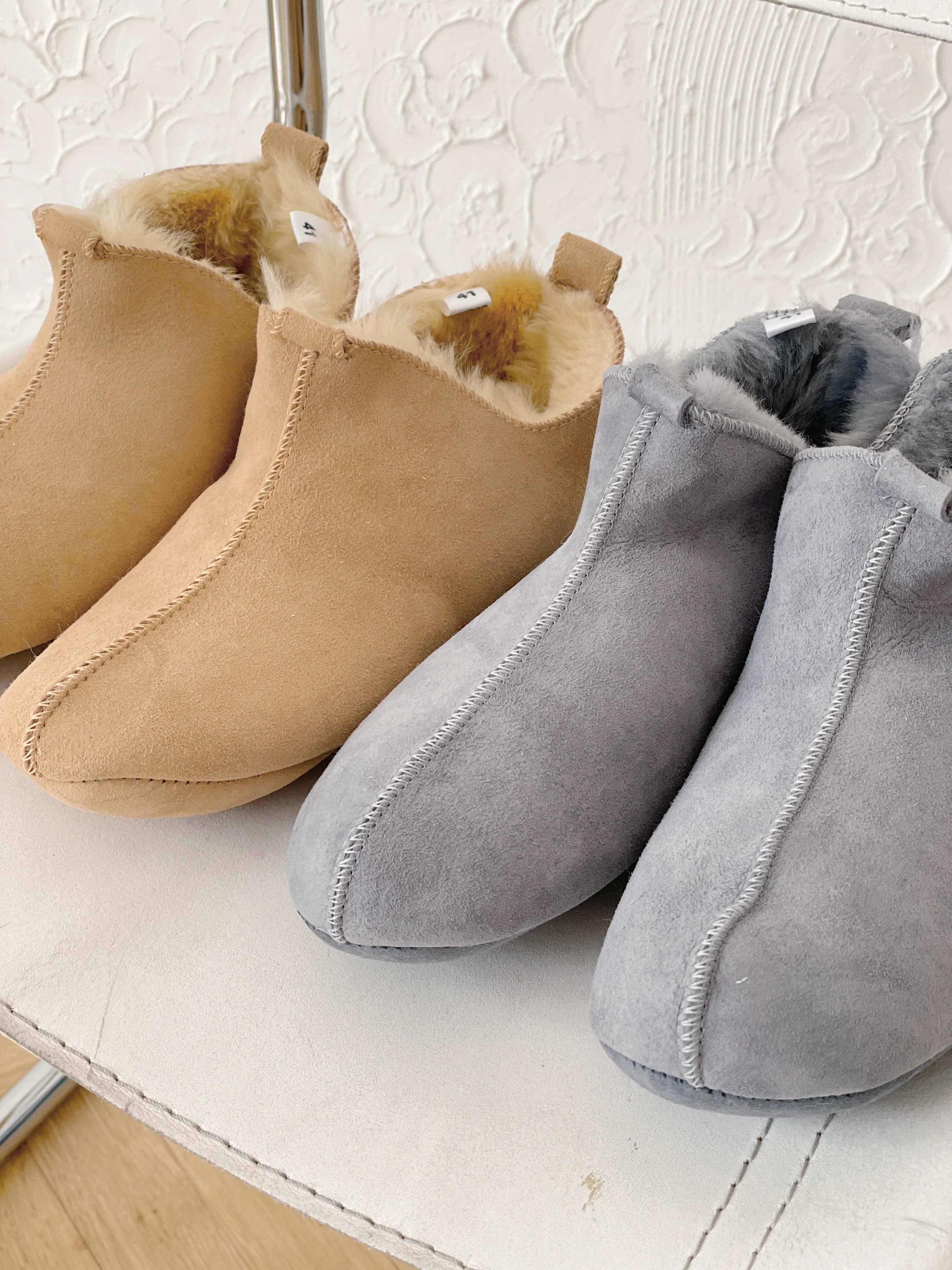 Adult Natural Sheepskin Boots - Grey