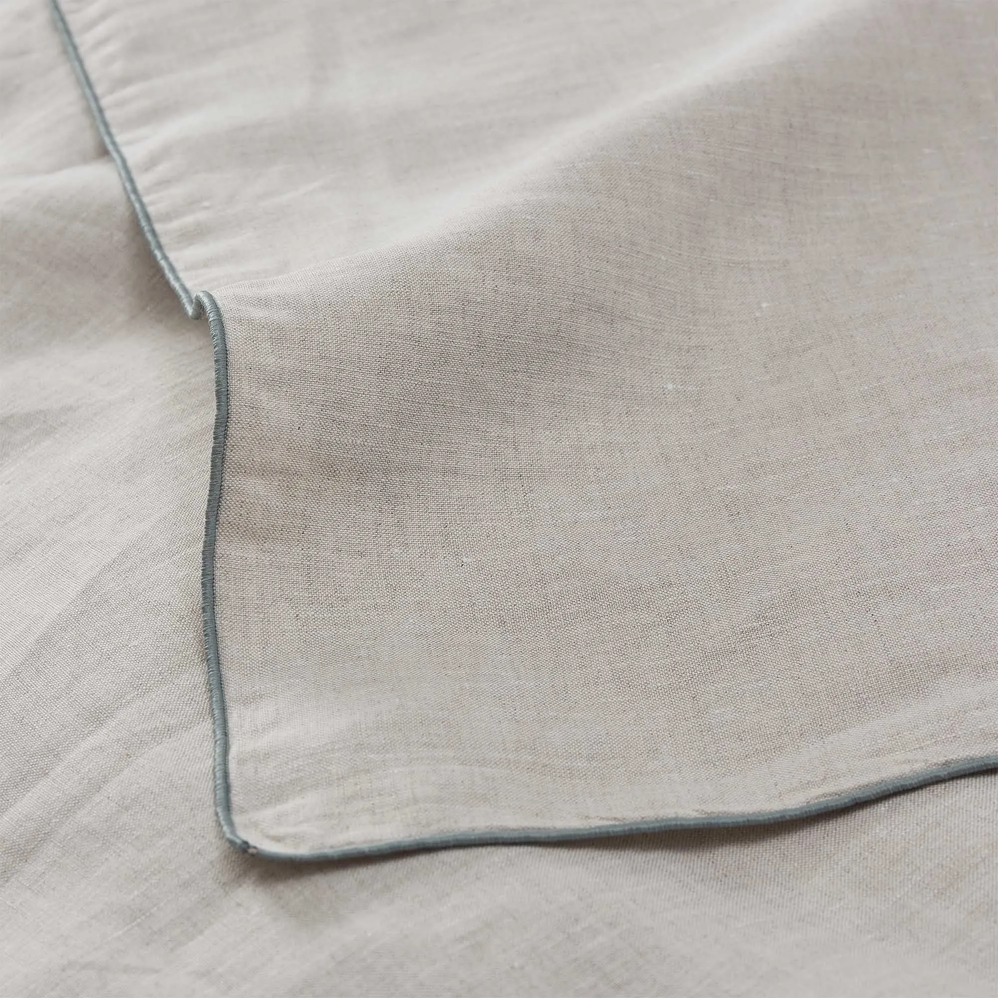 Alvalade Pillowcase [Natural/Green grey]