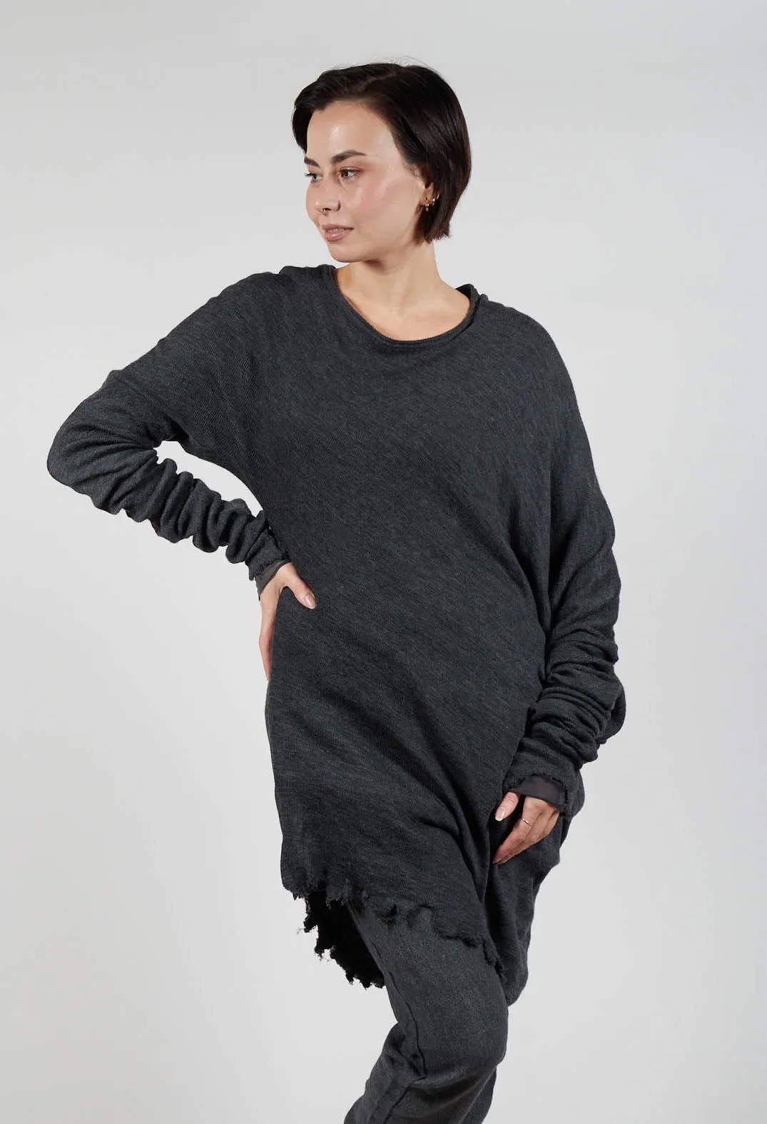 Asymmetric Top in Slate Mel