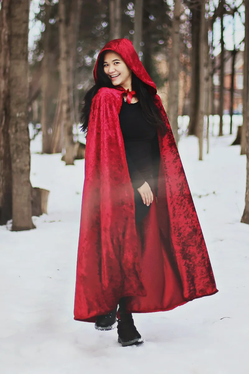 Great Pretenders Little Red Riding Hood Cape - Adult Size