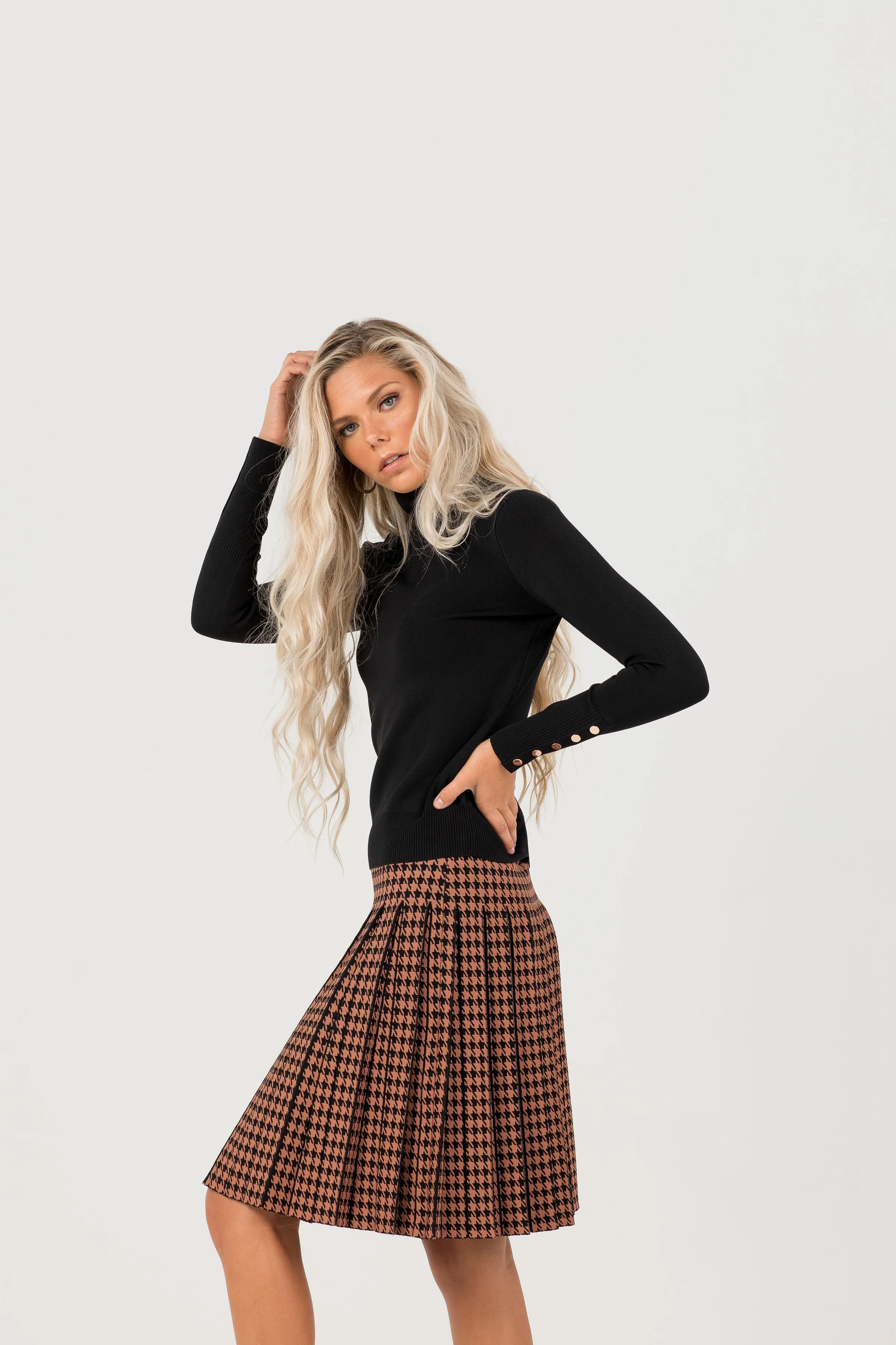 Houndstooth Wonder Skirt