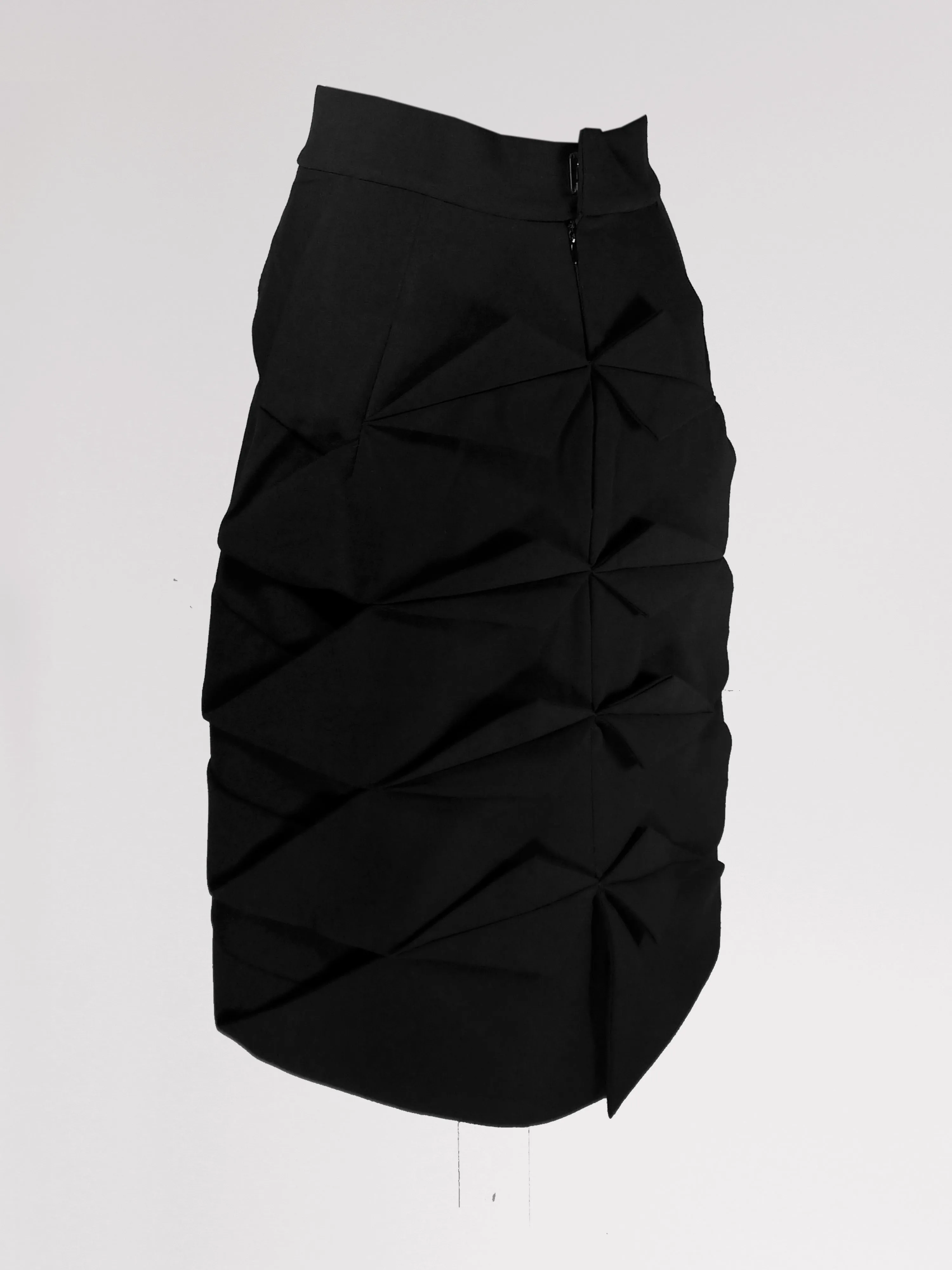 Origami Pleating Skirt / Black