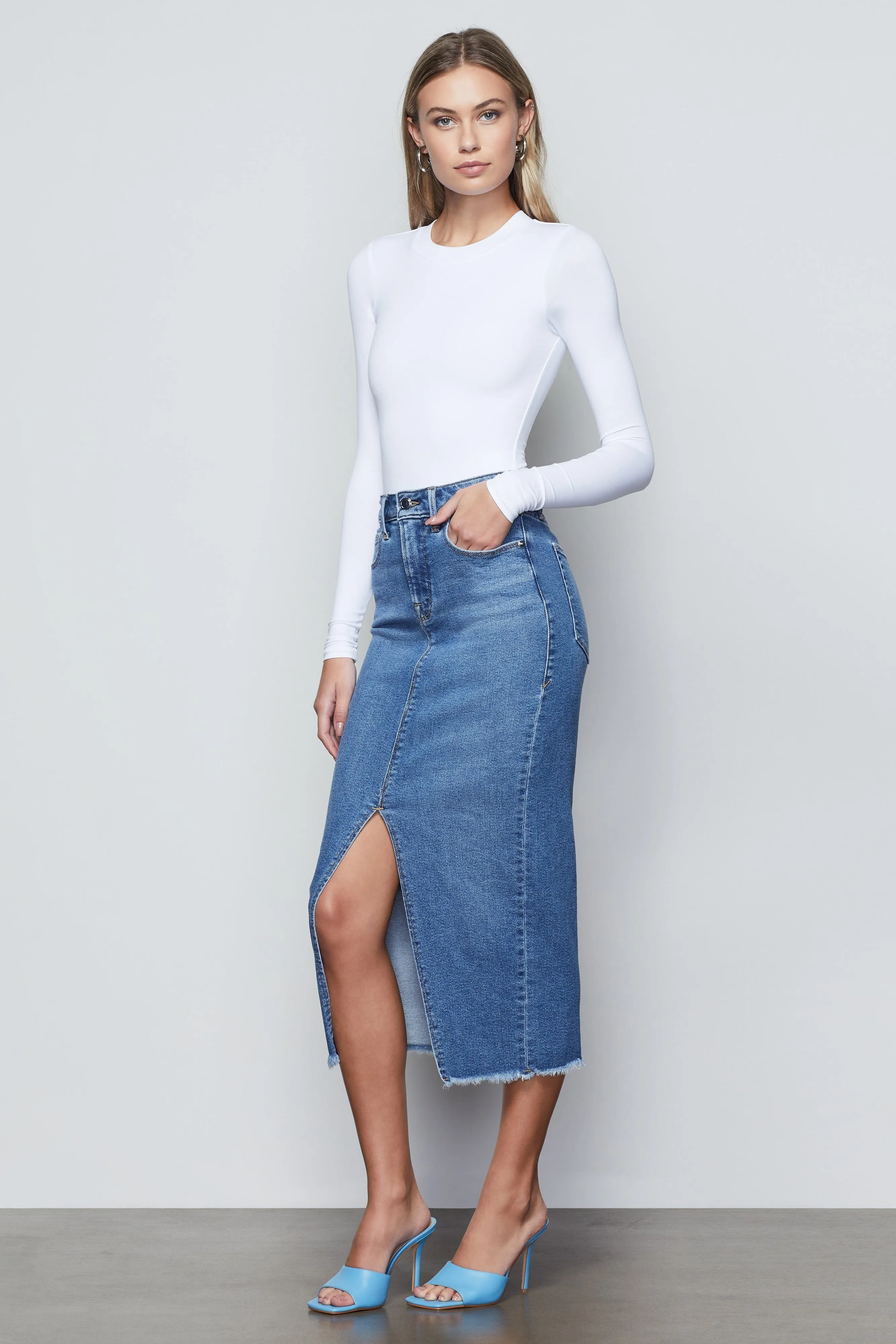 POWER PENCIL SKIRT | BLUE472