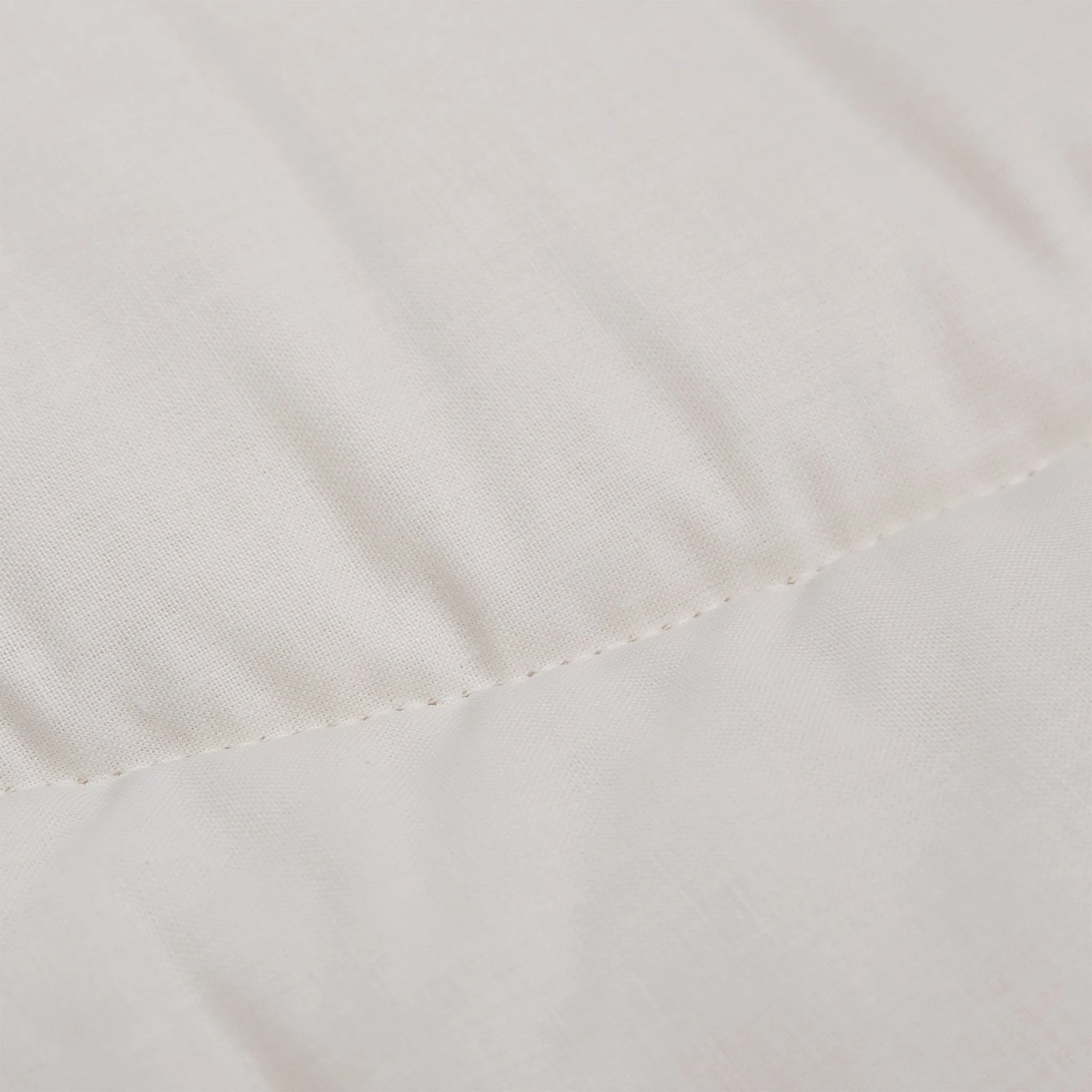 Raduha Winter Duvet [Natural white]