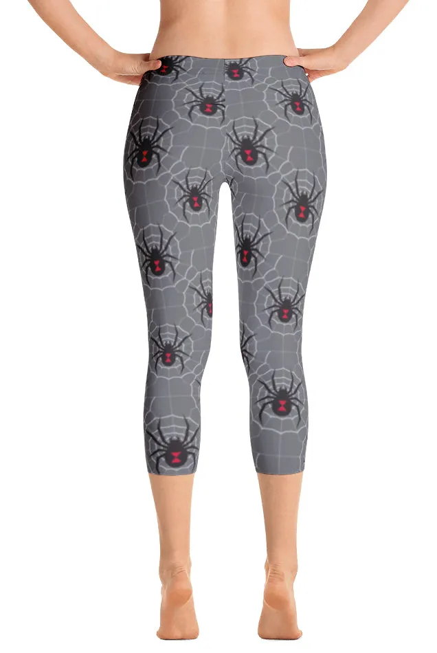 ReadyGOLF: Black Widow Grey Women's Capri Leggings