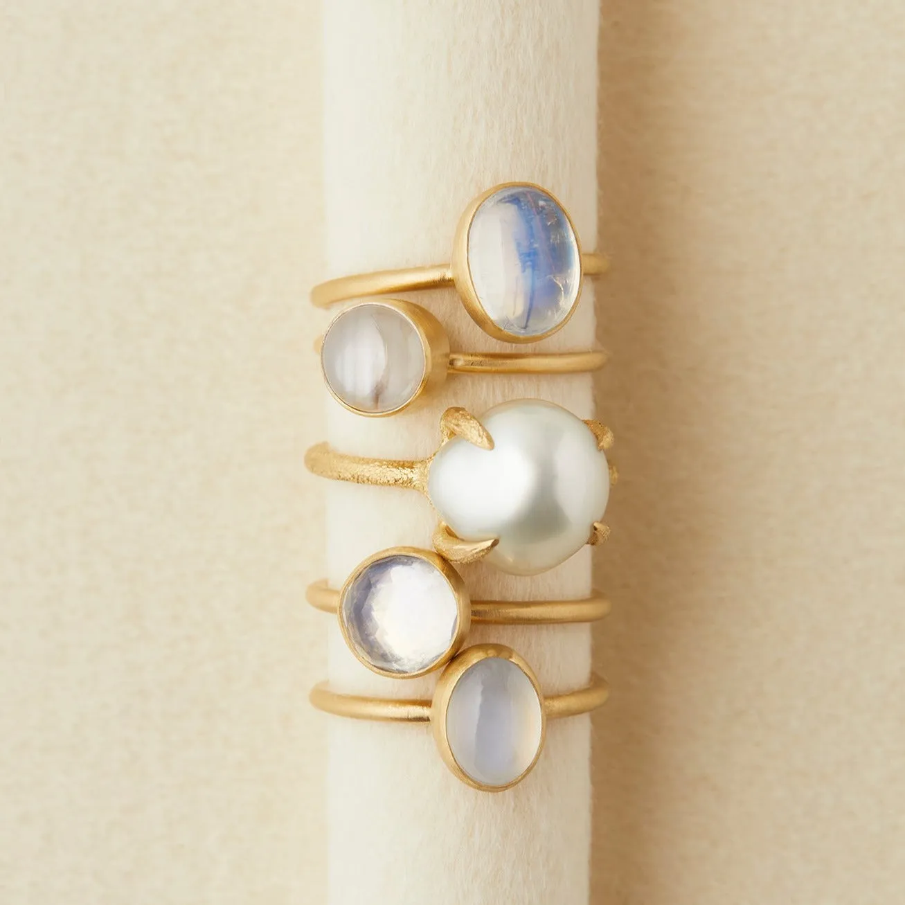 RMR15-OOAK | 1.68 Carat One-of-a-Kind Rainbow Moonstone Ring